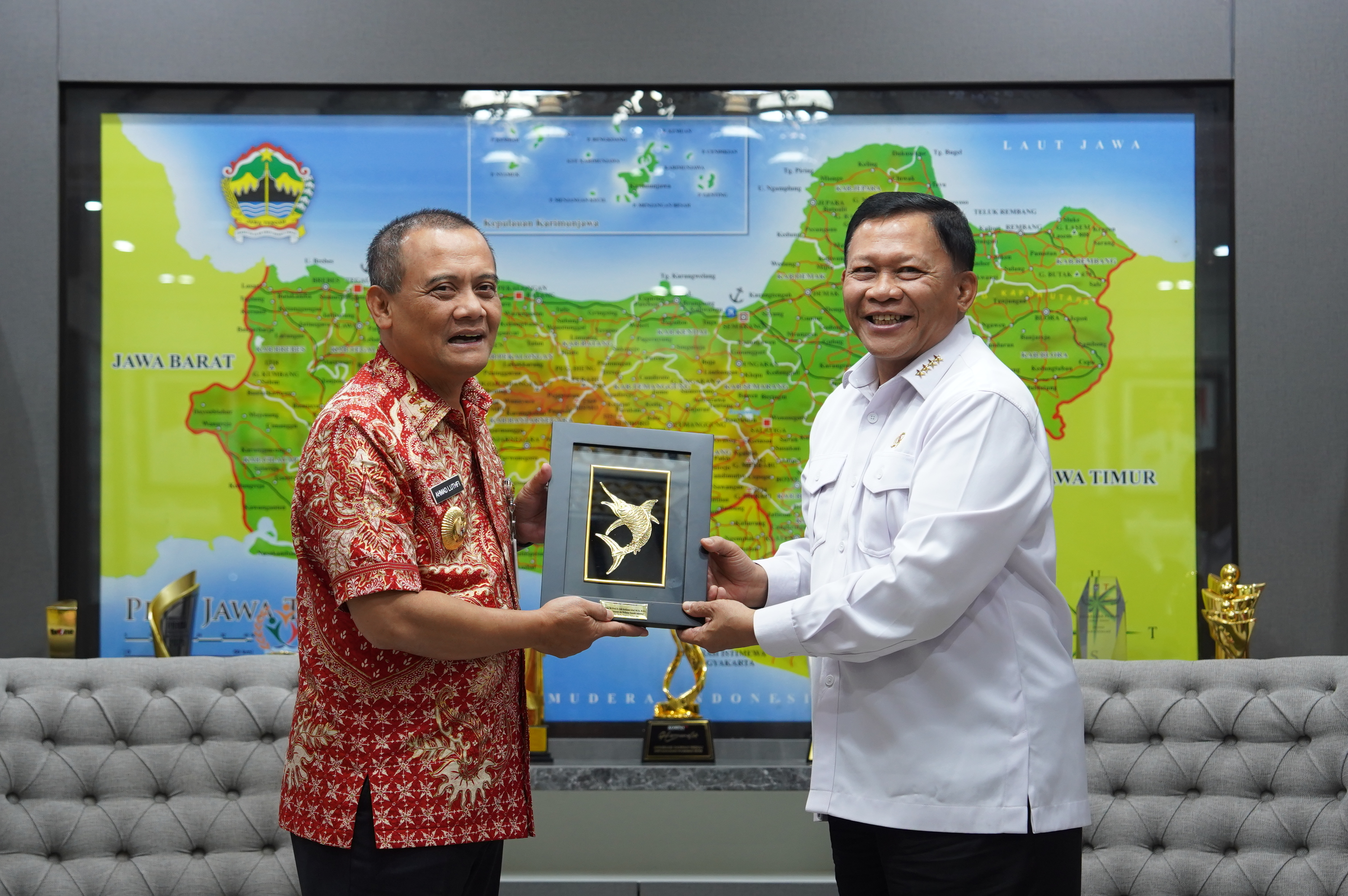 Pertemuan Kepala BOPPJ Bersama Gubernur Jawa Tengah Perkuat Koordinasi Pembangunan Giant Sea Wall